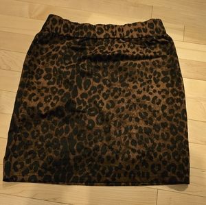 Leopard print A line skirt in New condition